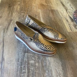 Free people gently worn size 40 shoes